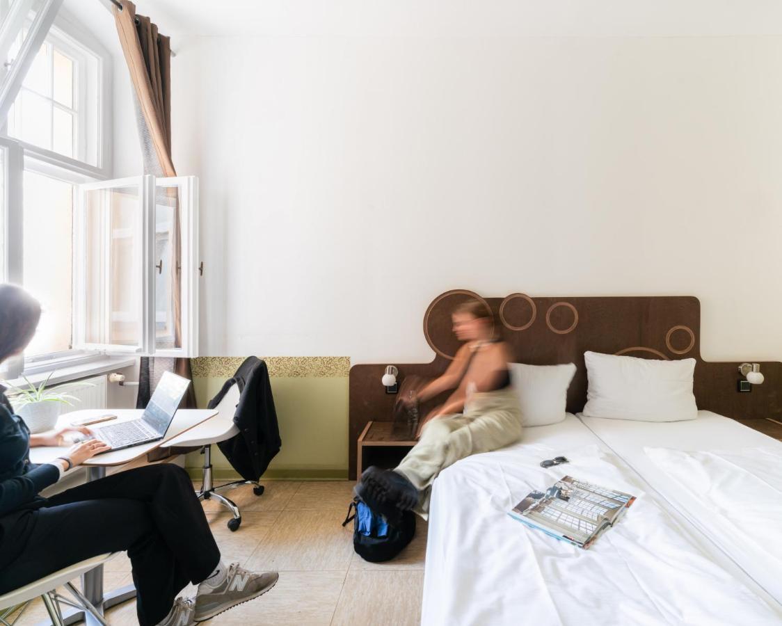 ทรี ลิตเติ้ล พิกซ์ โฮลเทล เบอร์ลิน Hostel ภายนอก รูปภาพ